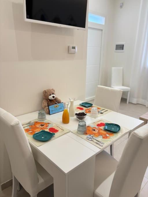 Teddy'S Home Luminoso Accogliente E Moderno Ракале Екстериор снимка
