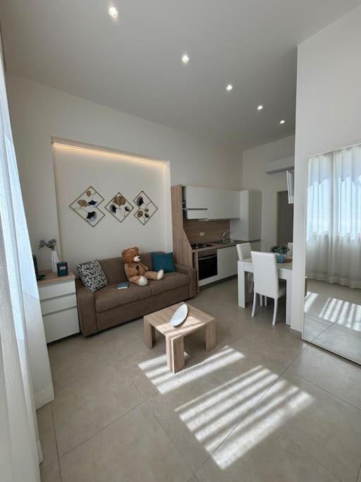 Teddy'S Home Luminoso Accogliente E Moderno Ракале Екстериор снимка